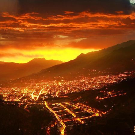 Hostal Mica Abancay エクステリア 写真