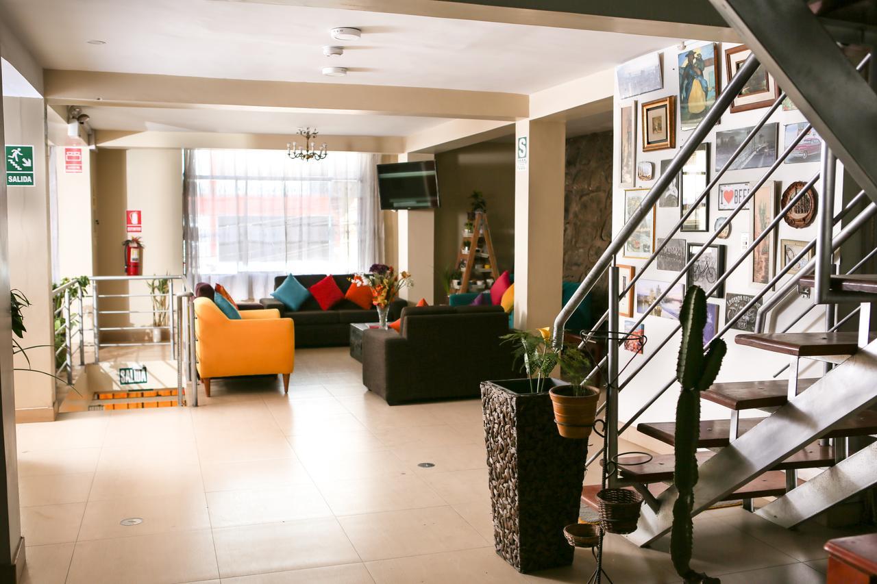 Hostal Mica Abancay エクステリア 写真